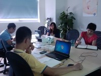 2012年9月6日環(huán)氧事業(yè)部部長楊蕾在上海慧新進行產(chǎn)品知識培訓(xùn)